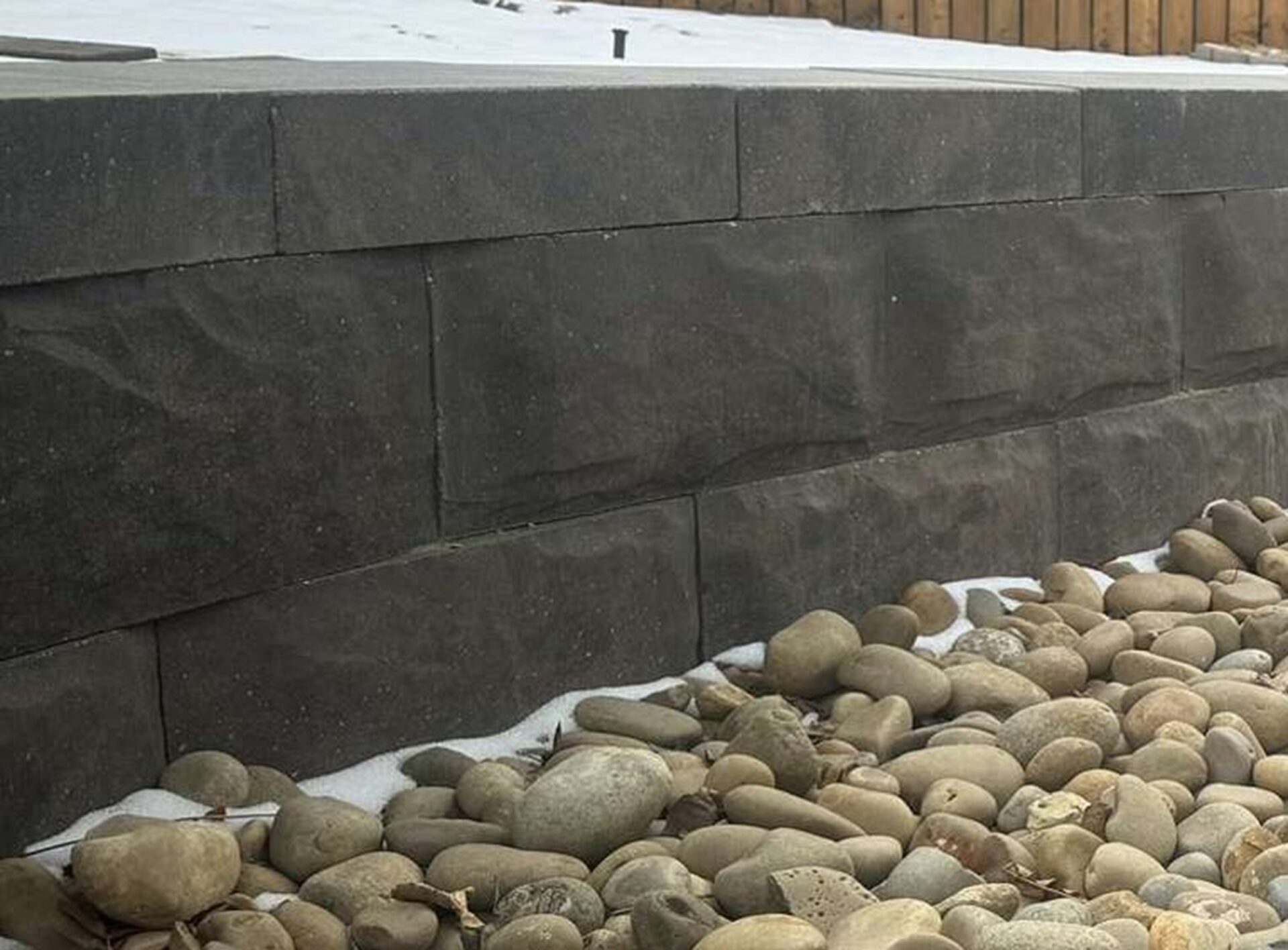 Retaining wall built by Haubie Yards